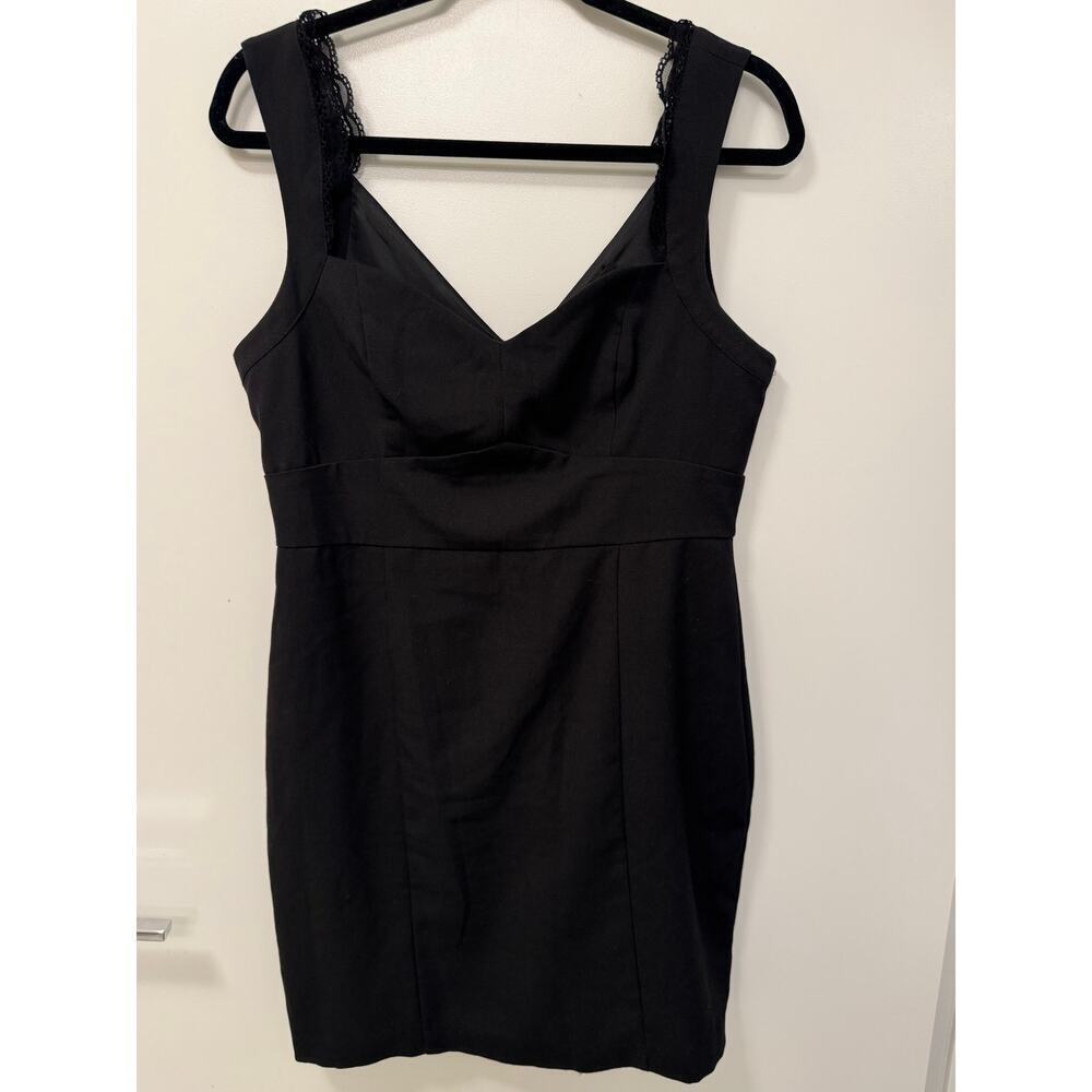 Forever 21 Black Sleeveless Pencil Dress Lace Trim Sweetheart Neckline